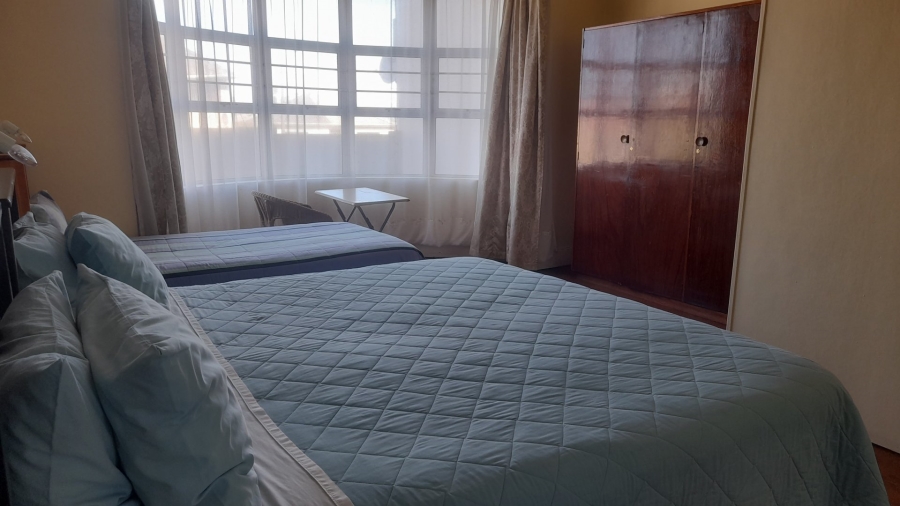 7 Bedroom Property for Sale in Quigney Eastern Cape